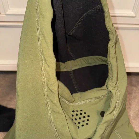 O'Neill Olive Green Ski Sweatshirt - Picture 5 of 5